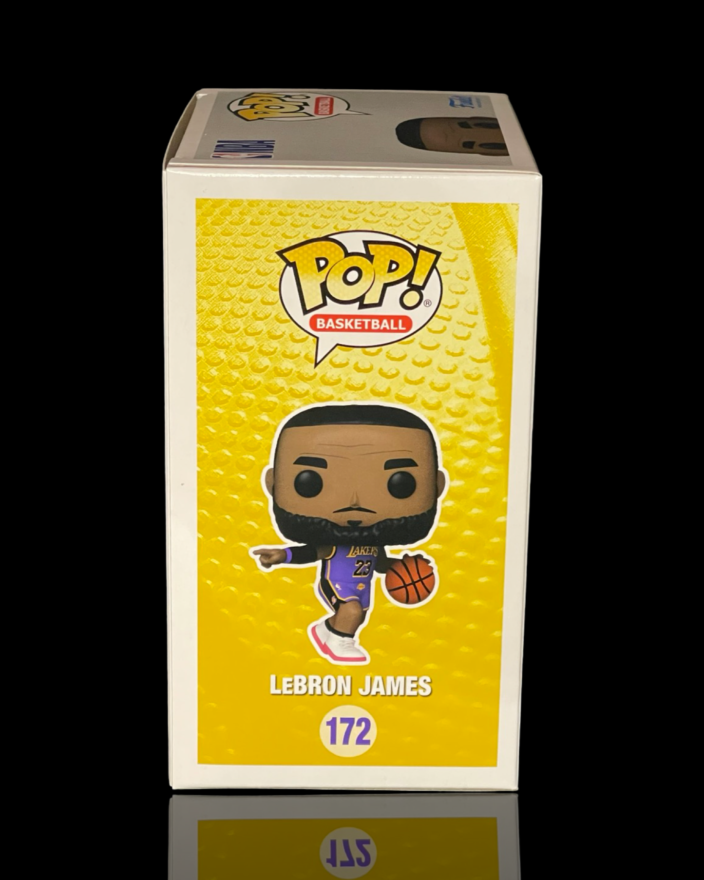 NBA: Lebron James Los Angeles Lakers (Purple Jersey)