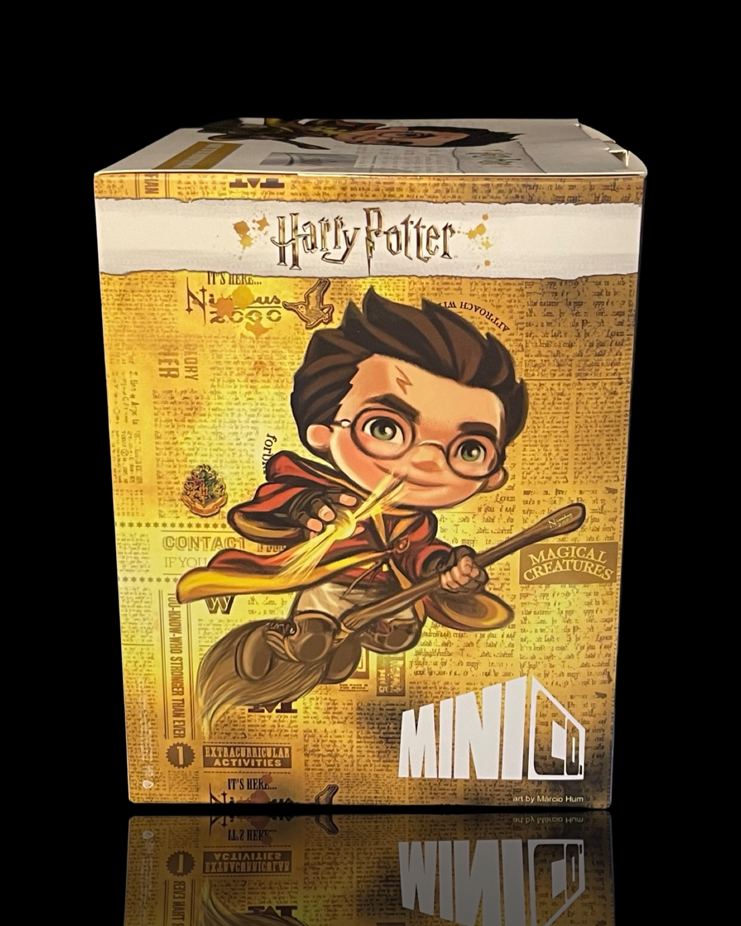 MiniCo: Harry Potter at the Quidditch Match Figure